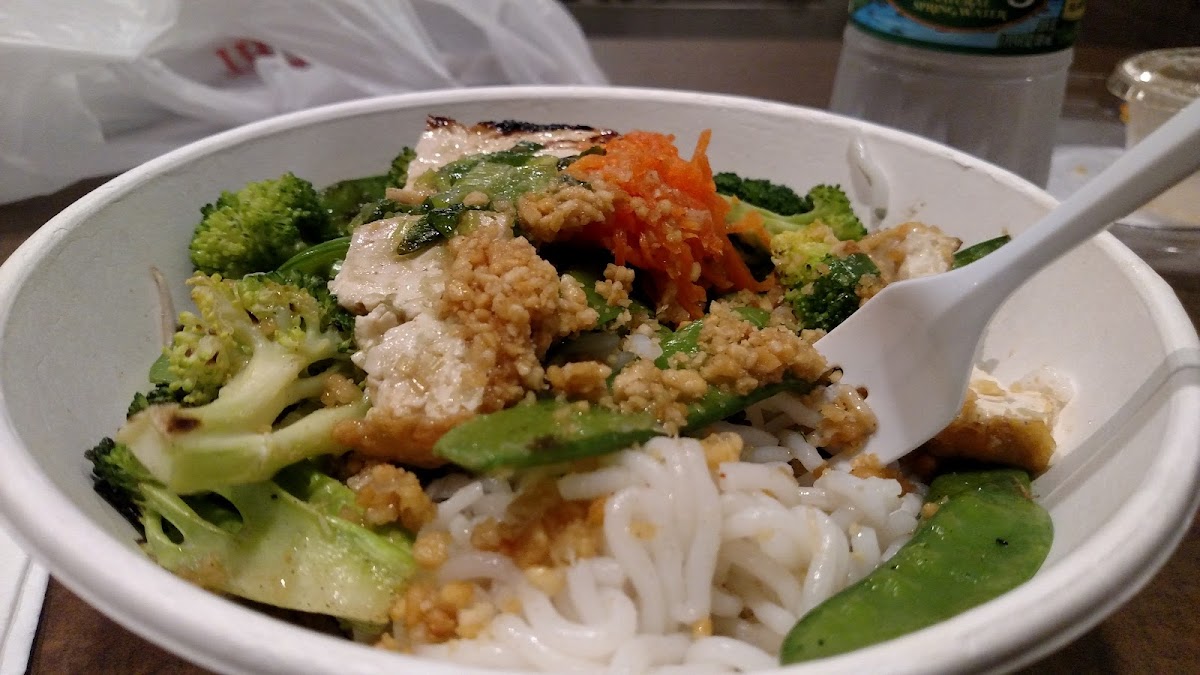 Pho Yum At Empire State Plaza